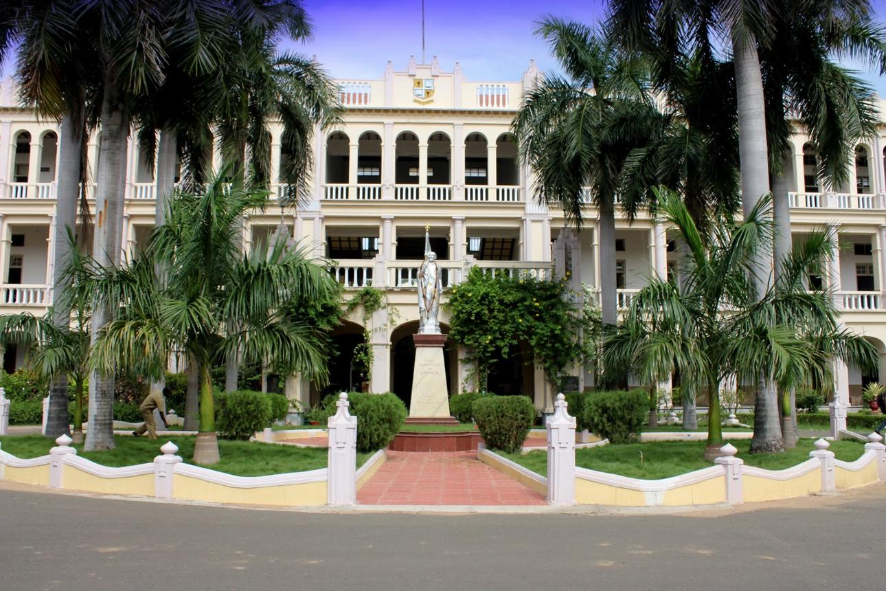 Loyola College (Autonomous) Campus